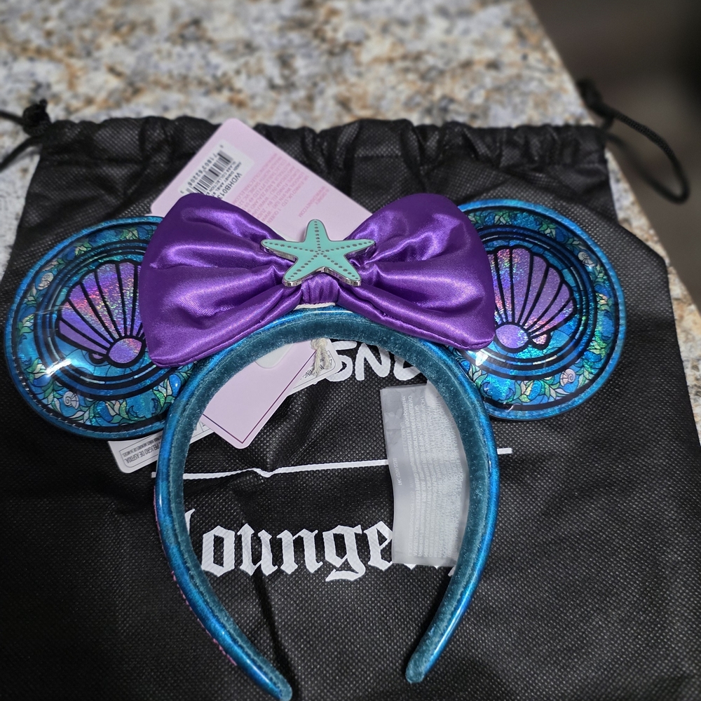 NWT Ariel Stained Glass Minnie Mouse Ears